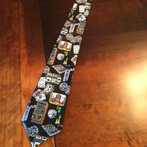 Men’s novelty tie: casino